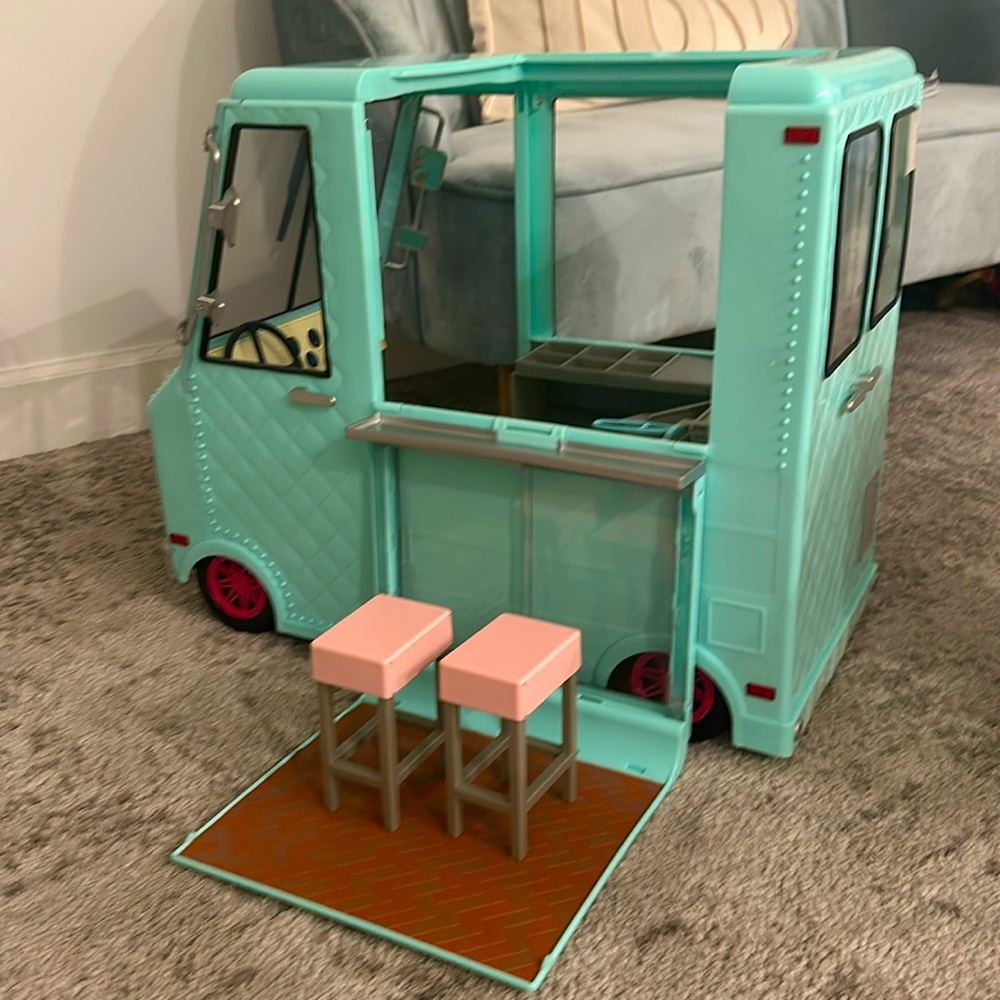 American girl doll Ice cream truck